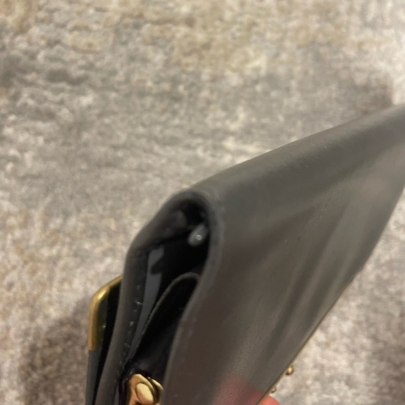 VTG Princess Gardner Cowhide Black Leather Trifold Kiss Lock Wallet Gold Metal - Picture 9 of 11